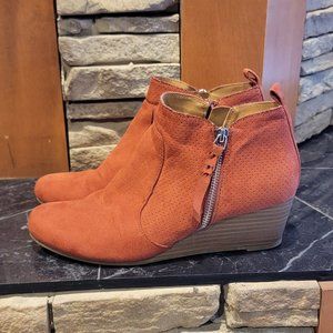 Dolce Vita Dual Zip Wedge Ankle Boots…